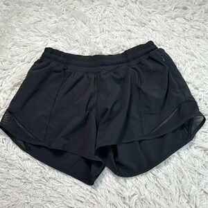 Lululemon Hotty Hot Short II *2.5" Black